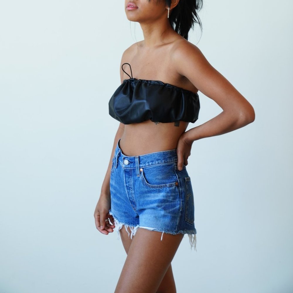 NWT 501 INDIGO SHORT